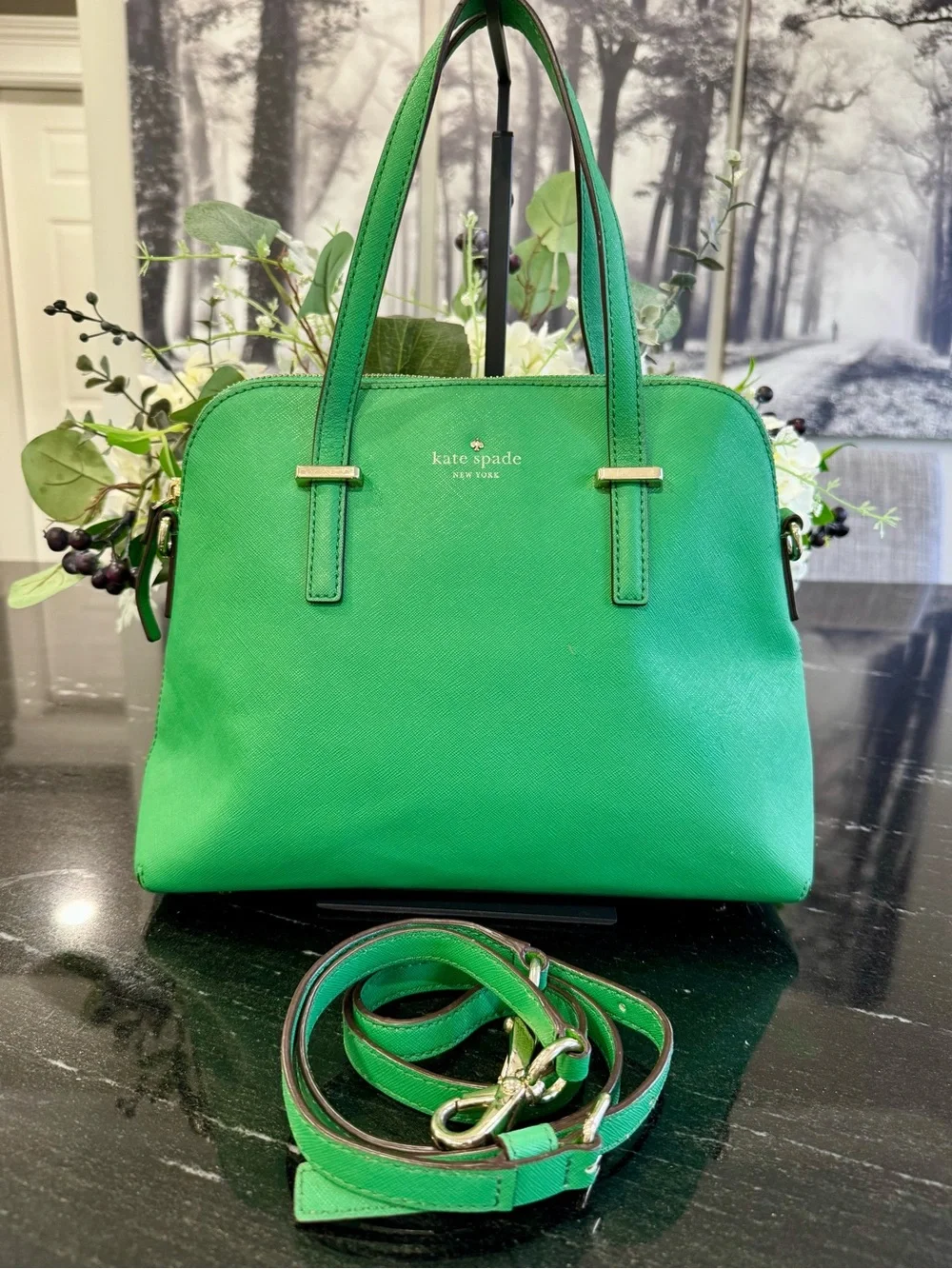 💚Kate Spade Cedar Street Maise Satchel Green Saffiano Leather Crossbody